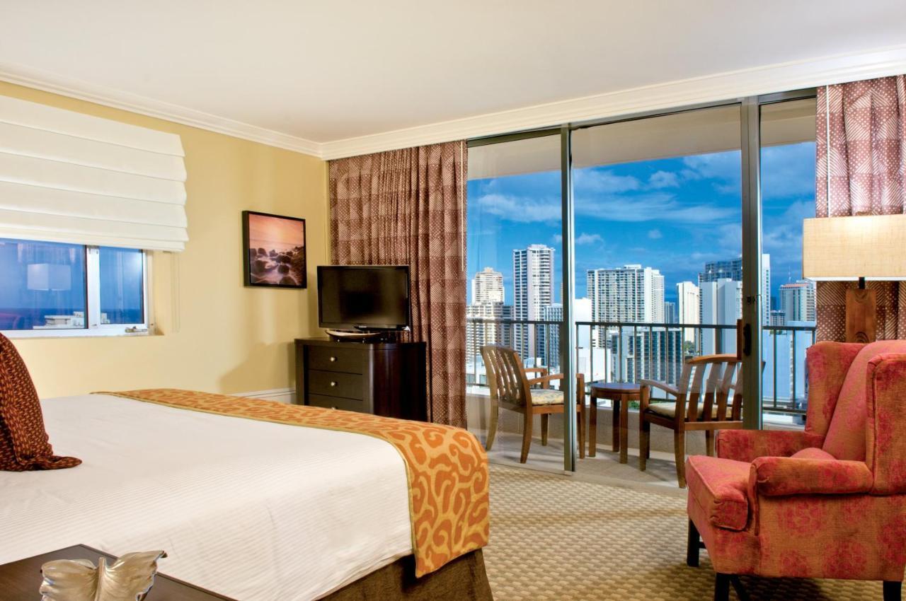 הונולולו Wyndham Vacation Resorts Royal Garden At Waikiki מראה חיצוני תמונה